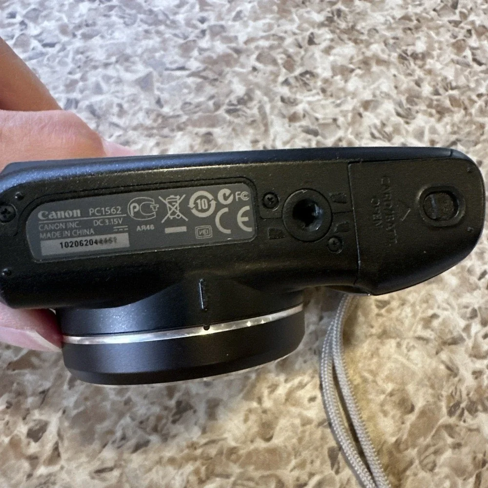 Canon PowerShot SX130 IS 12.1MP Digital Camera Black PC1562 Works